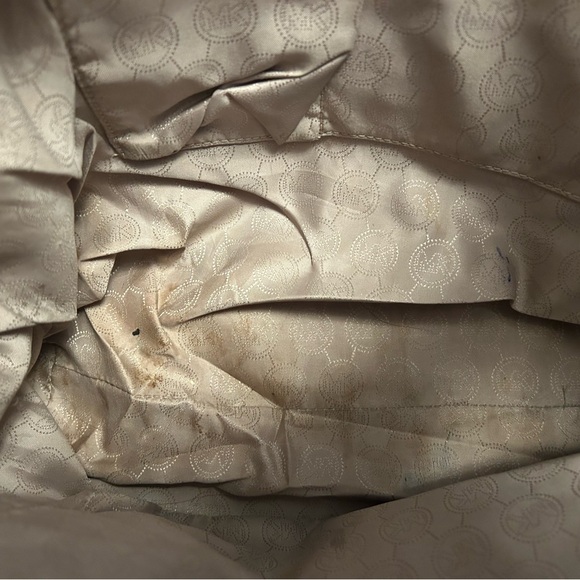 Michael Kors bag - Picture 6 of 11